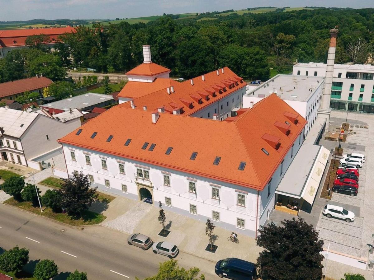 Hotel Pansky Pivovar Holešov 外观 照片