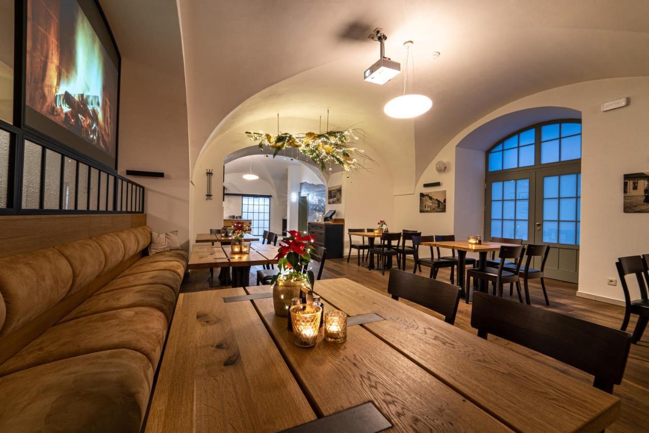 Hotel Pansky Pivovar Holešov 外观 照片