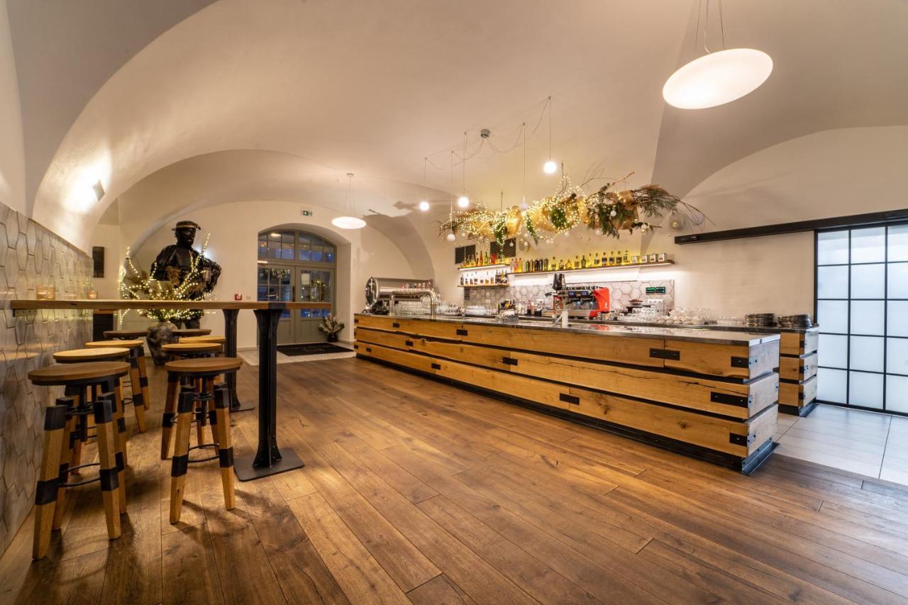 Hotel Pansky Pivovar Holešov 外观 照片