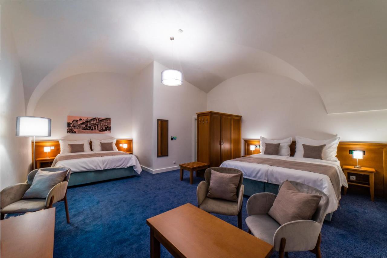 Hotel Pansky Pivovar Holešov 外观 照片
