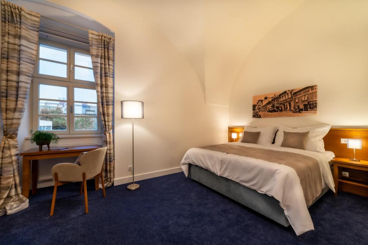 Hotel Pansky Pivovar Holešov 外观 照片